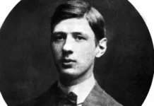 Charles de Gaulle : Photos Rares et Inédites de Ce Héros Français