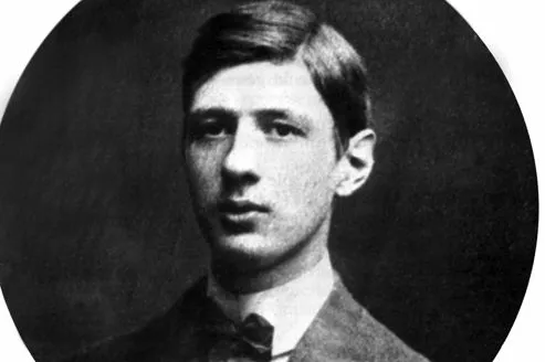 Charles de Gaulle : Photos Rares et Inédites de Ce Héros Français